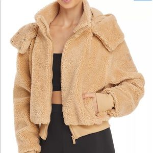 Alo Foxy Sherpa Jacket SMALL - Camel